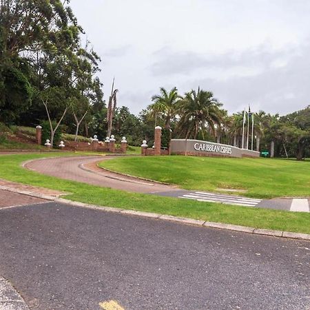 Caribbean Estates Lakeview Villa Port Edward Bagian luar foto