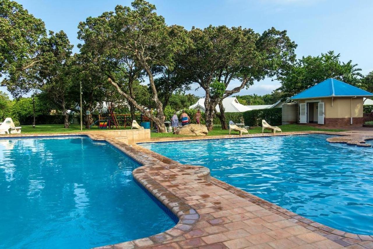Caribbean Estates Lakeview Villa Port Edward Bagian luar foto