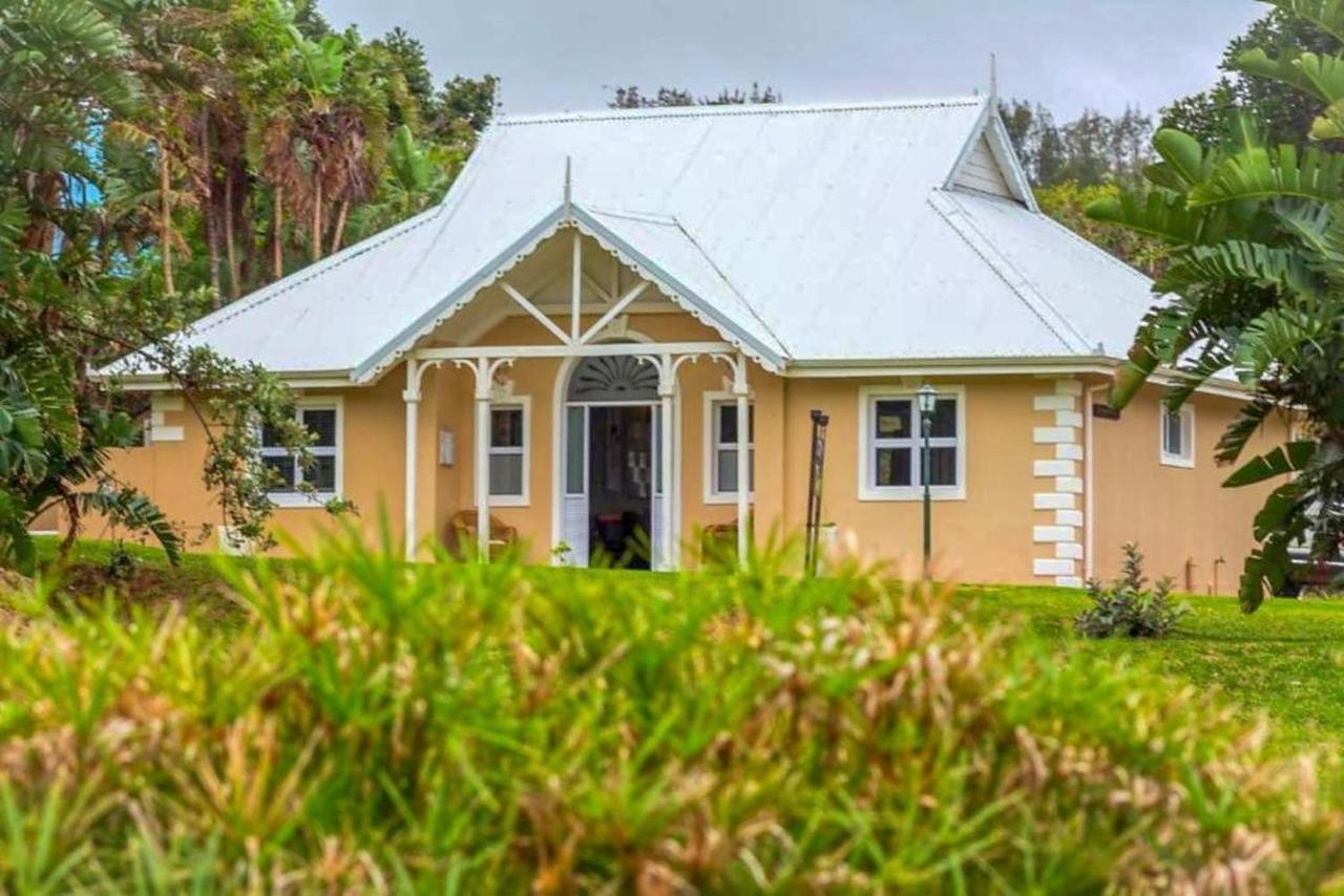 Caribbean Estates Lakeview Villa Port Edward Bagian luar foto