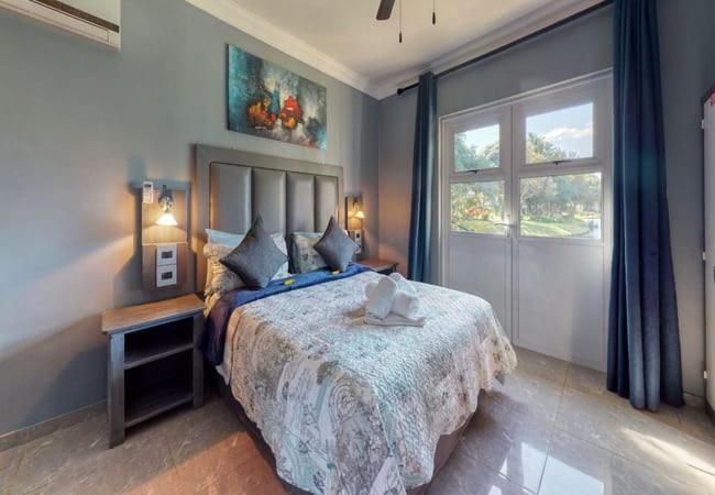 Caribbean Estates Lakeview Villa Port Edward Bagian luar foto